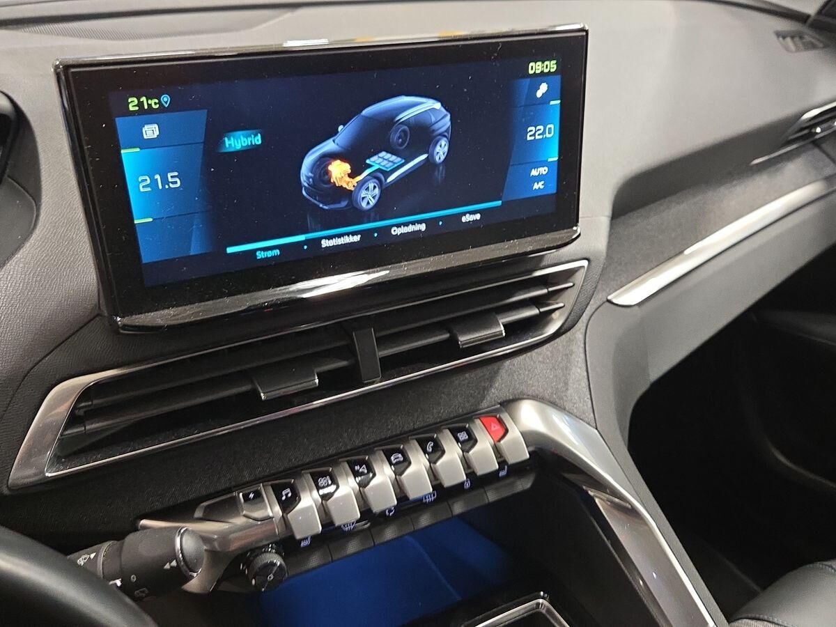 Billede af Peugeot 3008 1,6 PureTech  Plugin-hybrid First Selection EAT8 225HK 5d 8g Aut.
