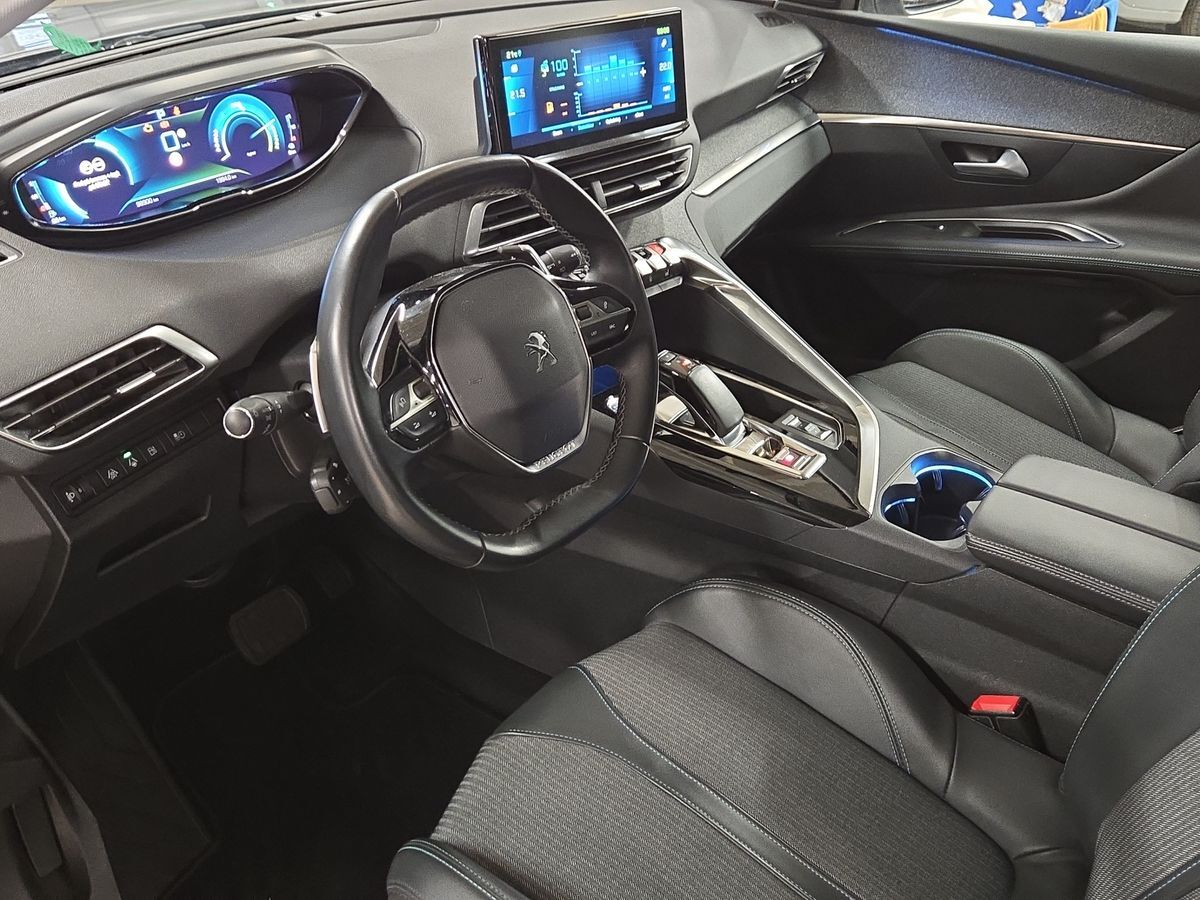 Billede af Peugeot 3008 1,6 PureTech  Plugin-hybrid First Selection EAT8 225HK 5d 8g Aut.