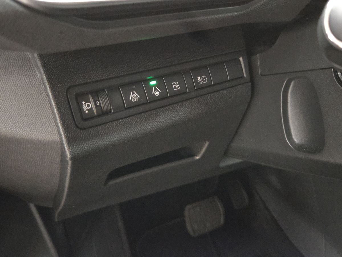 Billede af Peugeot 3008 1,6 PureTech  Plugin-hybrid First Selection EAT8 225HK 5d 8g Aut.