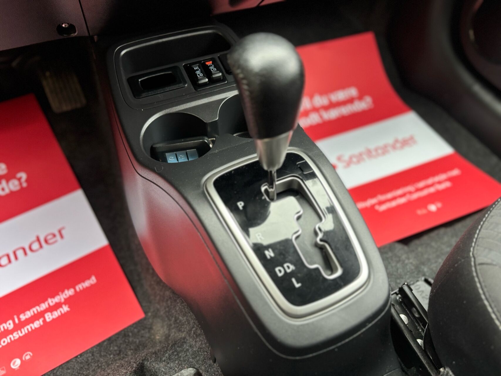 Billede af Mitsubishi Space Star 1,2 Invite+ CVT 80HK 5d Aut.