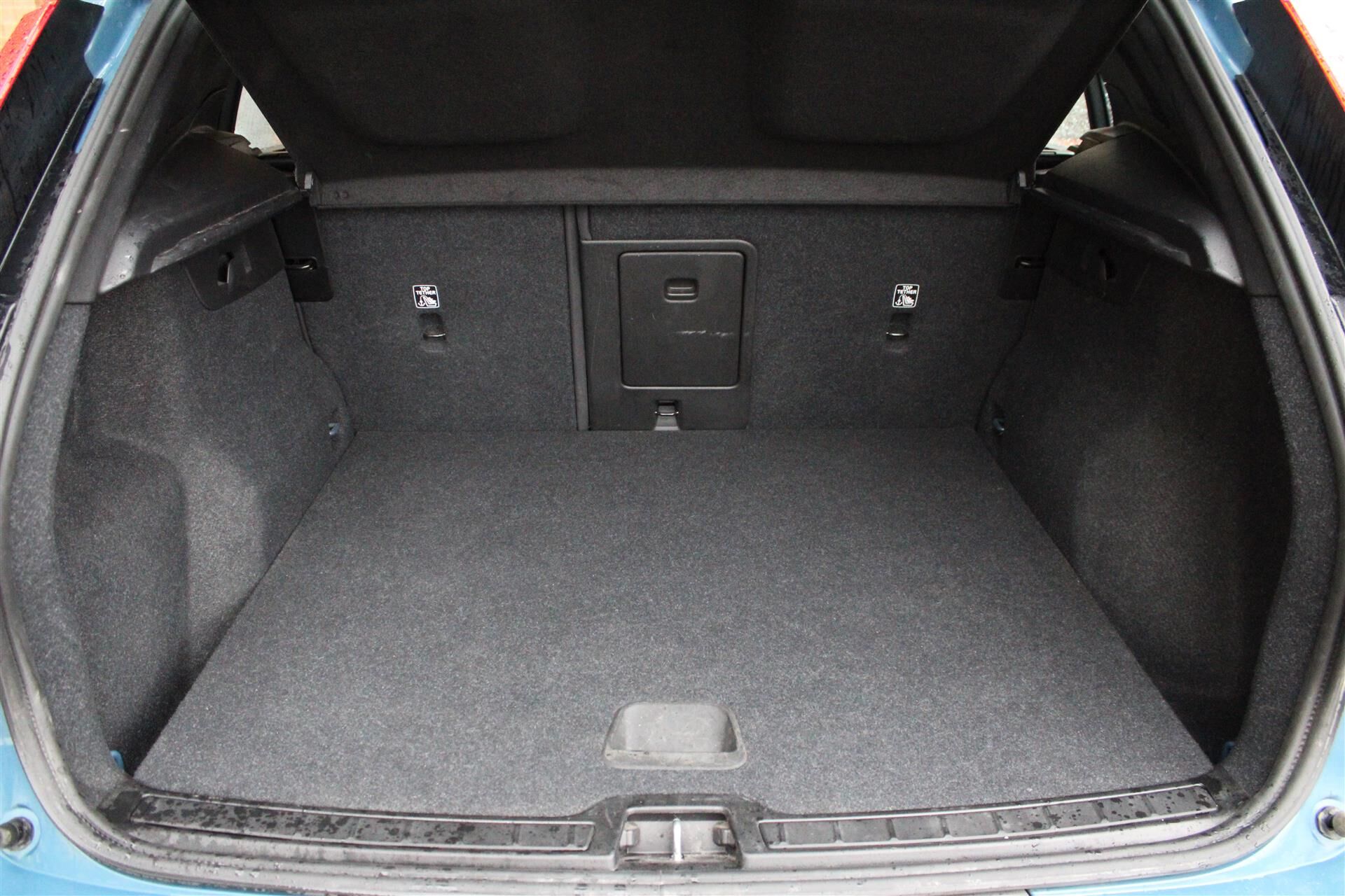 Billede af Volvo XC40 Recharge Extended Range Core 252HK 5d Aut.