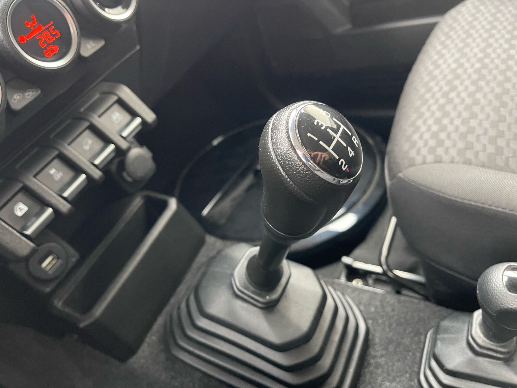 Billede af Suzuki Jimny 1,5 Adventure AllGrip 102HK 3d