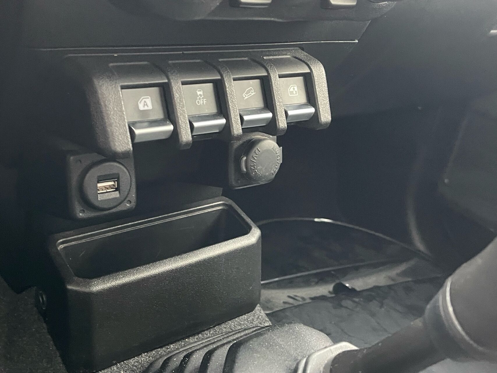 Billede af Suzuki Jimny 1,5 Adventure AllGrip 102HK 3d