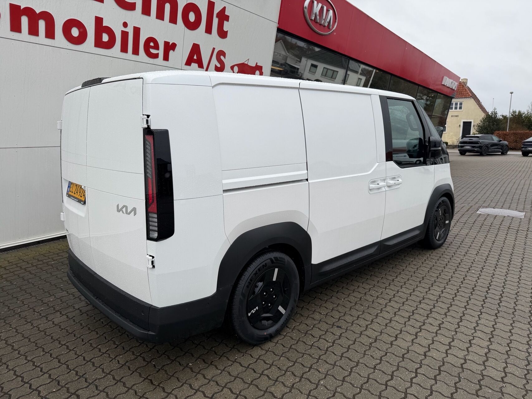 Billede af Kia PV5 Cargo L2H1 EL Long Range Work Pro 163HK Van Aut.