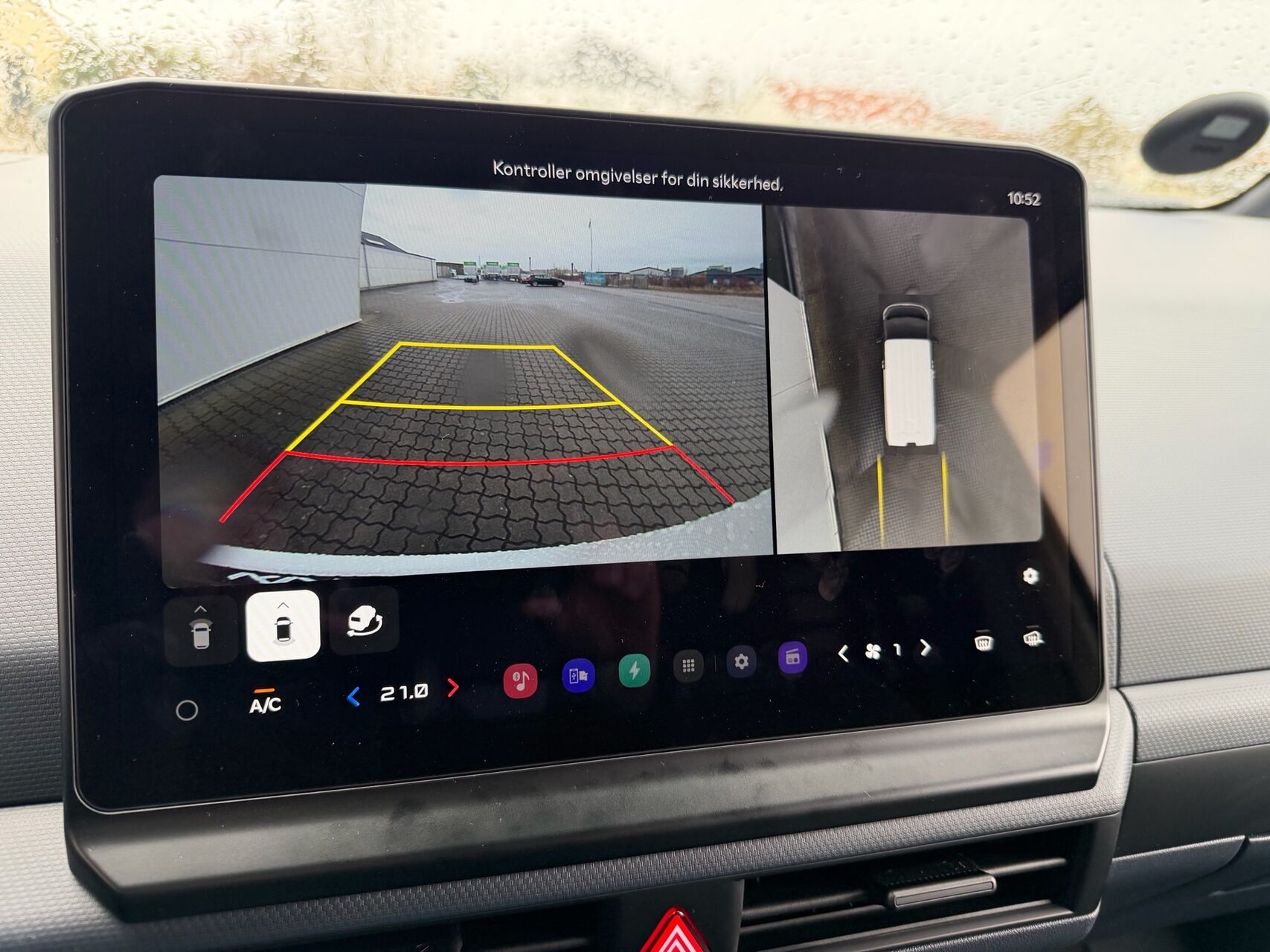 Billede af Kia PV5 Cargo L2H1 EL Long Range Work Pro 163HK Van Aut.