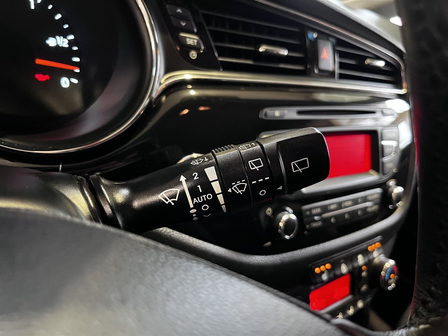 Billede af Kia Ceed 1,0 T-GDI Style Plus Clim 120HK 5d 6g