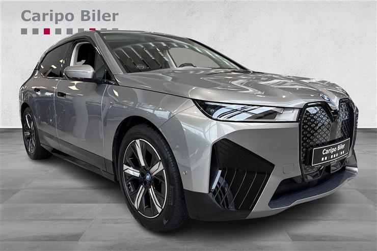 BMW iX 40 EL XDrive 326HK 5d Aut.