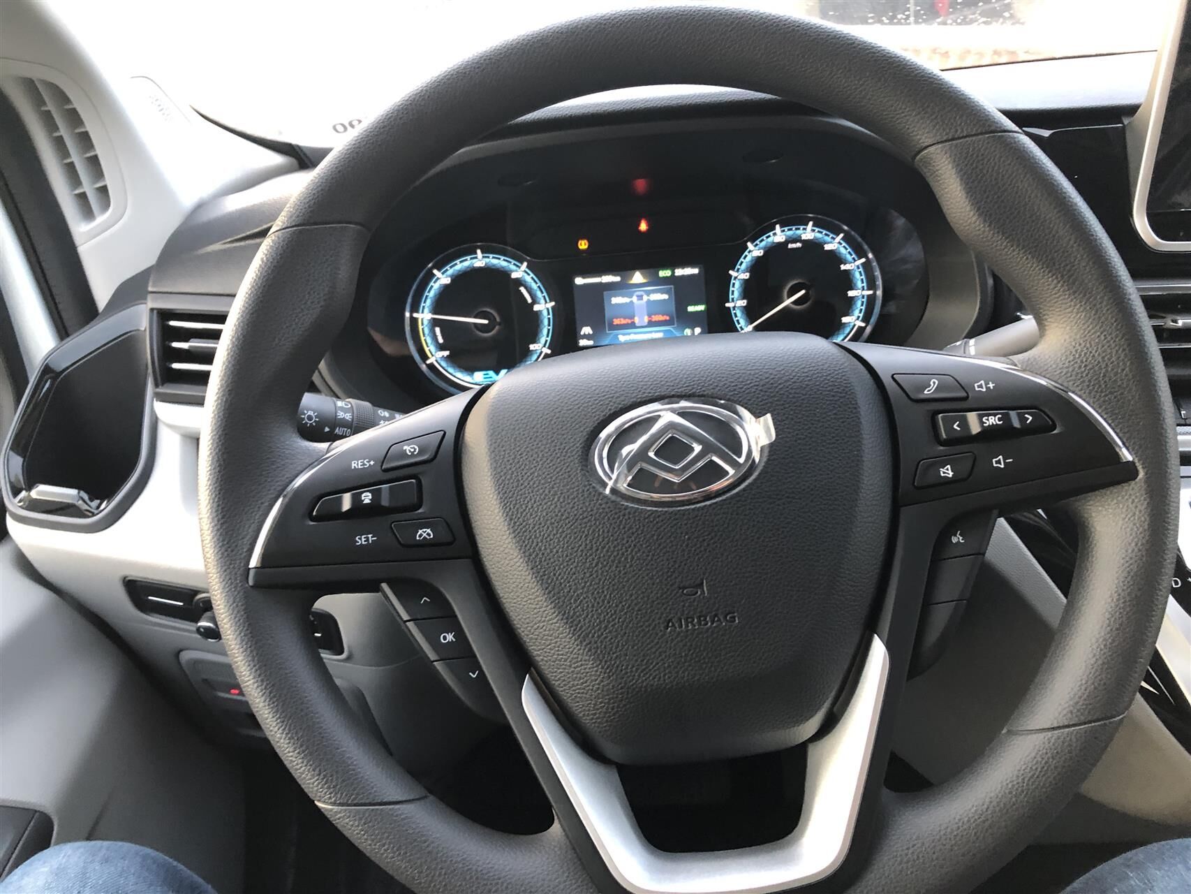 Billede af Maxus e-Deliver 9 L3H2 EL 88,55 kWh 204HK Van Aut.