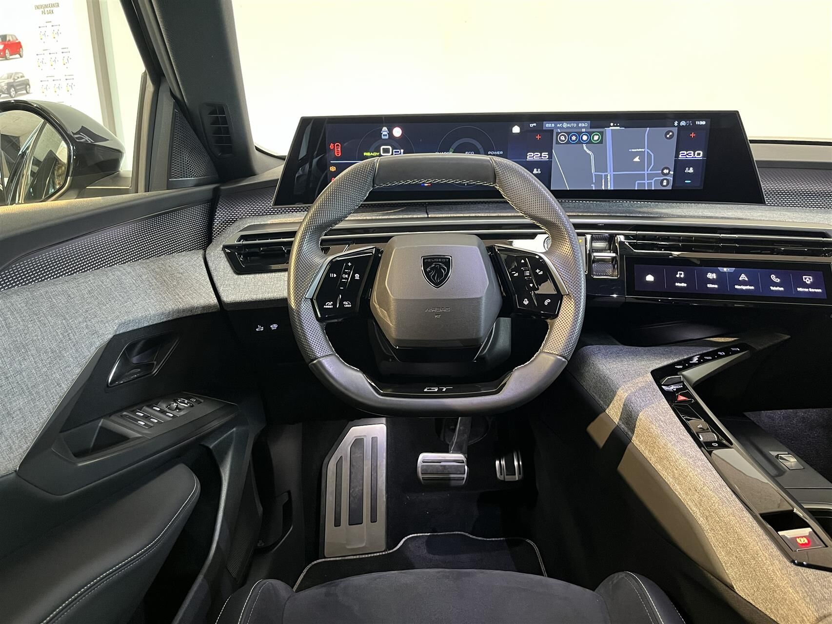 Billede af Peugeot e-3008 EL GT Pack 210HK 5d Aut.