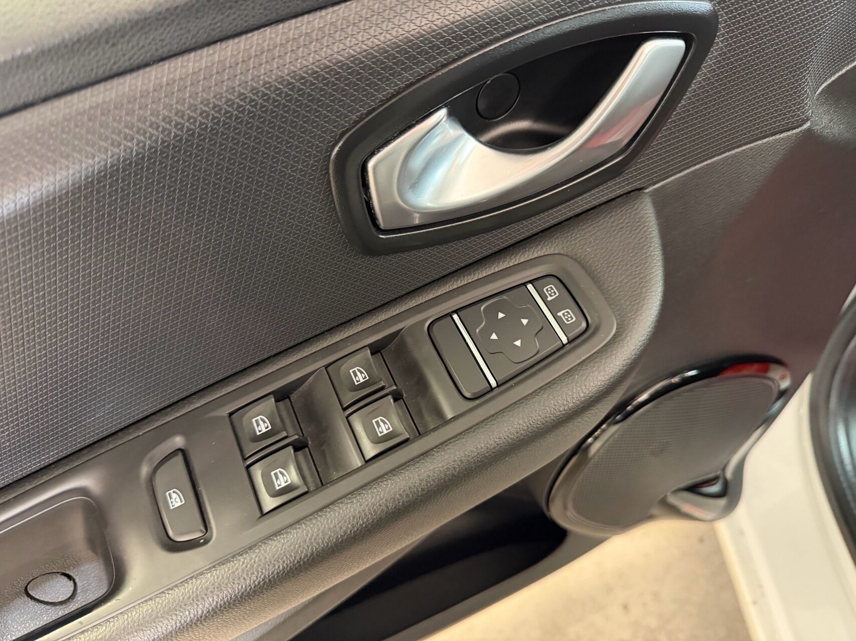 Billede af Renault Clio Sport Tourer 0,9 Energy TCe Life 90HK Stc