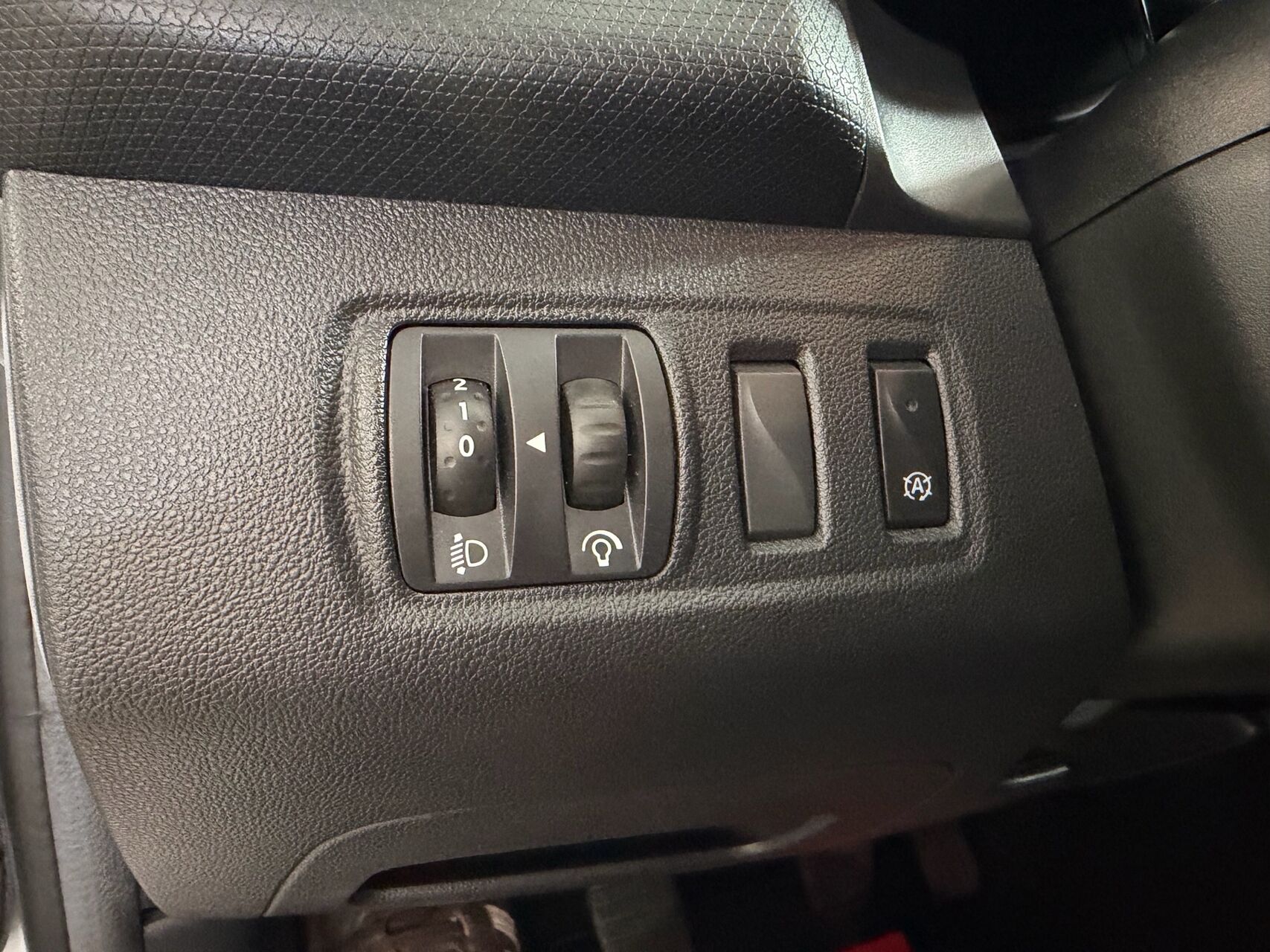 Billede af Renault Clio Sport Tourer 0,9 Energy TCe Life 90HK Stc