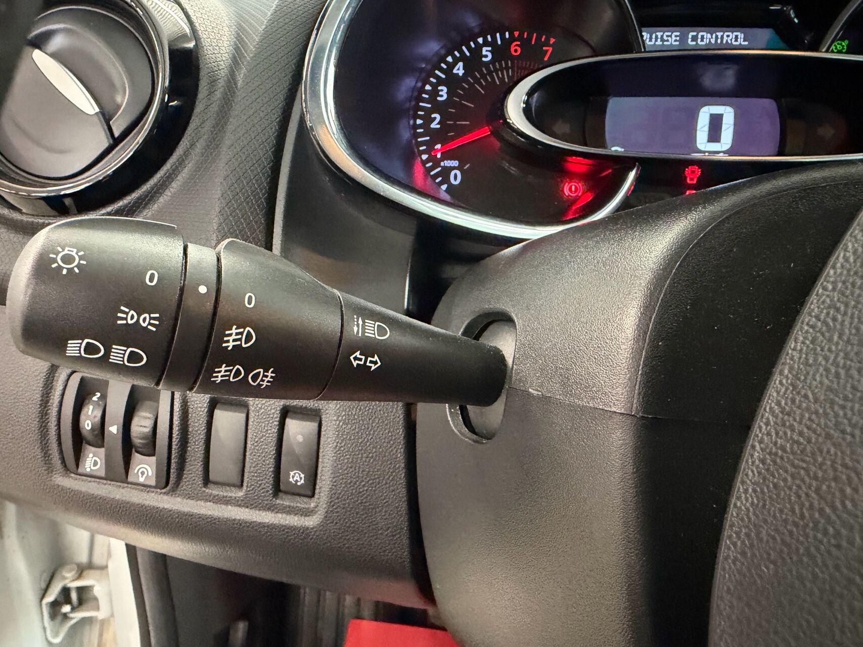 Billede af Renault Clio Sport Tourer 0,9 Energy TCe Life 90HK Stc