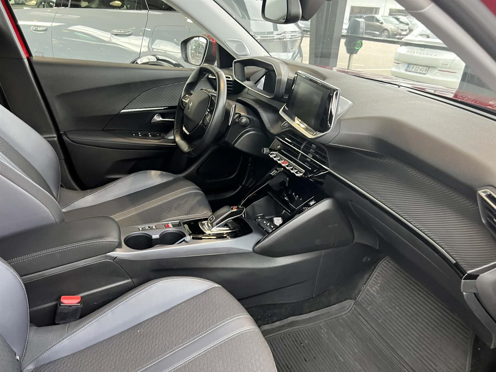 Billede af Peugeot 2008 1,5 BlueHDi Allure Pack EAT8 130HK 5d 8g Aut.