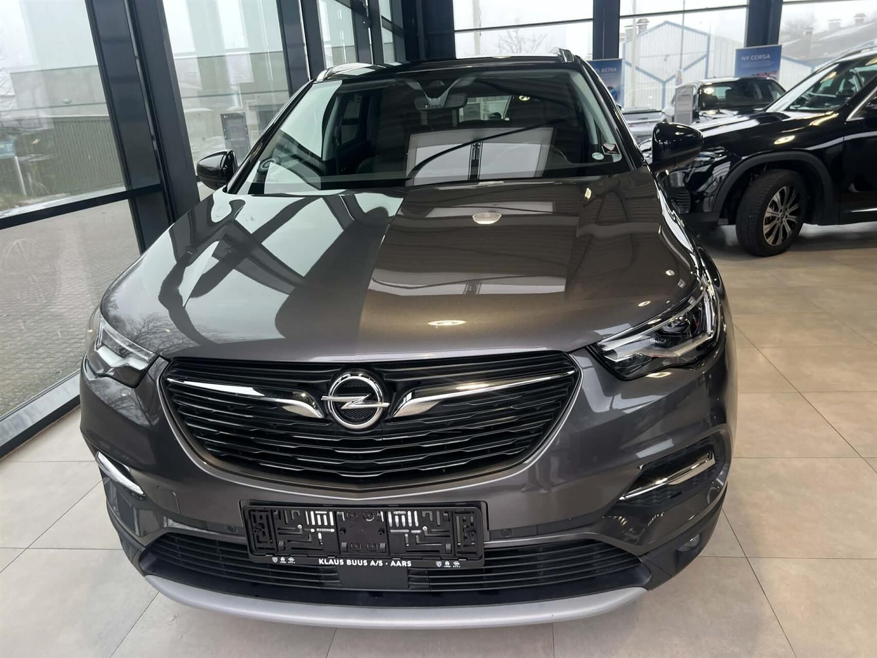 Billede af Opel Grandland X 1,6 PHEV  Plugin-hybrid Cosmo Prestige Pack 225HK 5d 8g Aut.