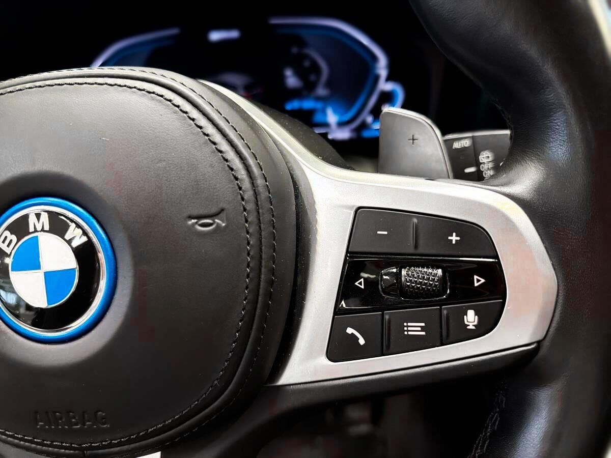 Billede af BMW 330e Touring 2,0 Plugin-hybrid M-Sport Steptronic 292HK Stc 8g Aut.