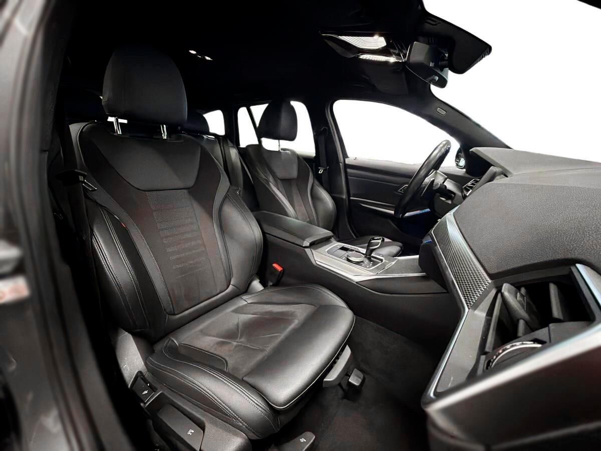 Billede af BMW 330e Touring 2,0 Plugin-hybrid M-Sport Steptronic 292HK Stc 8g Aut.