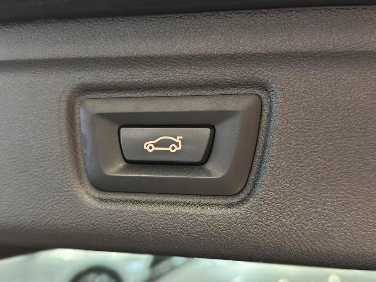 Billede af BMW 330e Touring 2,0 Plugin-hybrid M-Sport Steptronic 292HK Stc 8g Aut.