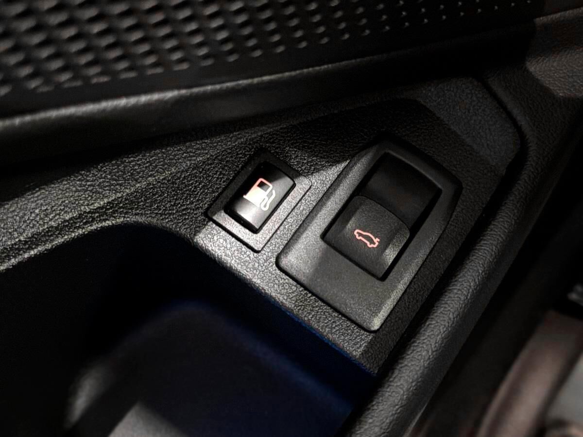 Billede af BMW 330e Touring 2,0 Plugin-hybrid M-Sport Steptronic 292HK Stc 8g Aut.