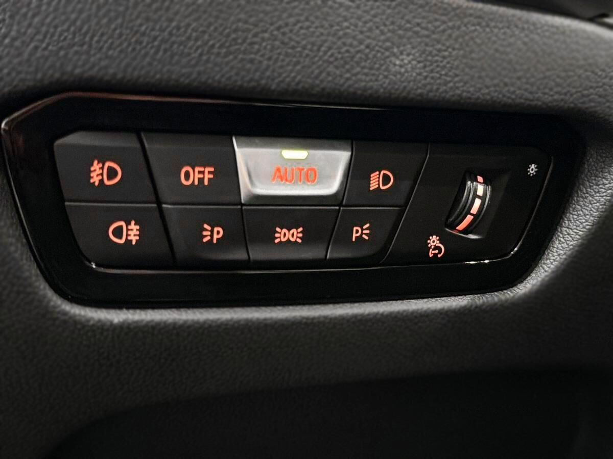 Billede af BMW 330e Touring 2,0 Plugin-hybrid M-Sport Steptronic 292HK Stc 8g Aut.