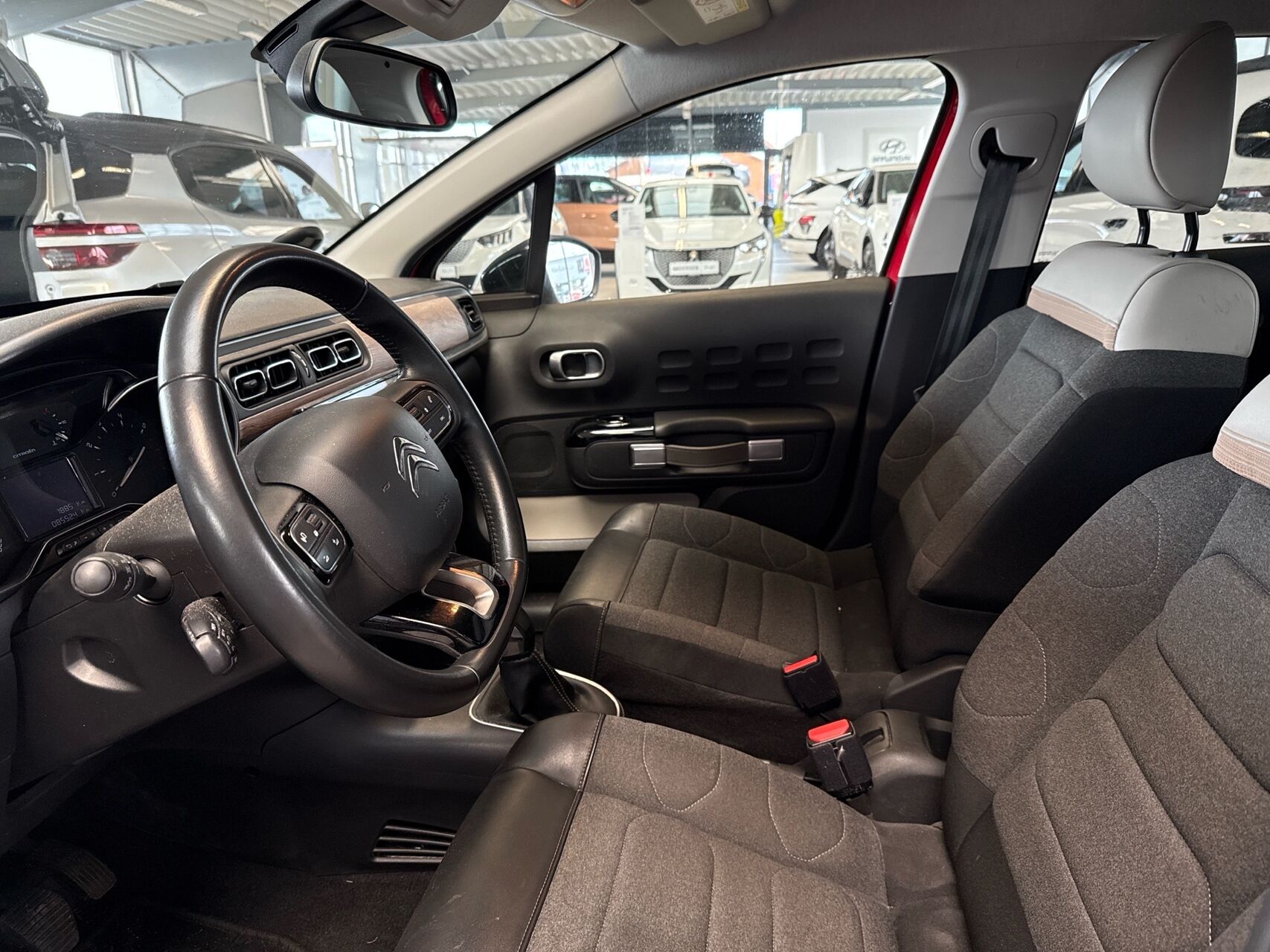 Billede af Citroën C3 1,2 PureTech Shine Sport 83HK 5d