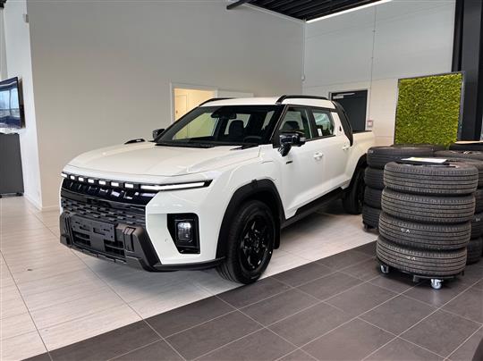 KGM Musso EV EL Black Line AWD 237HK DobKab Aut.