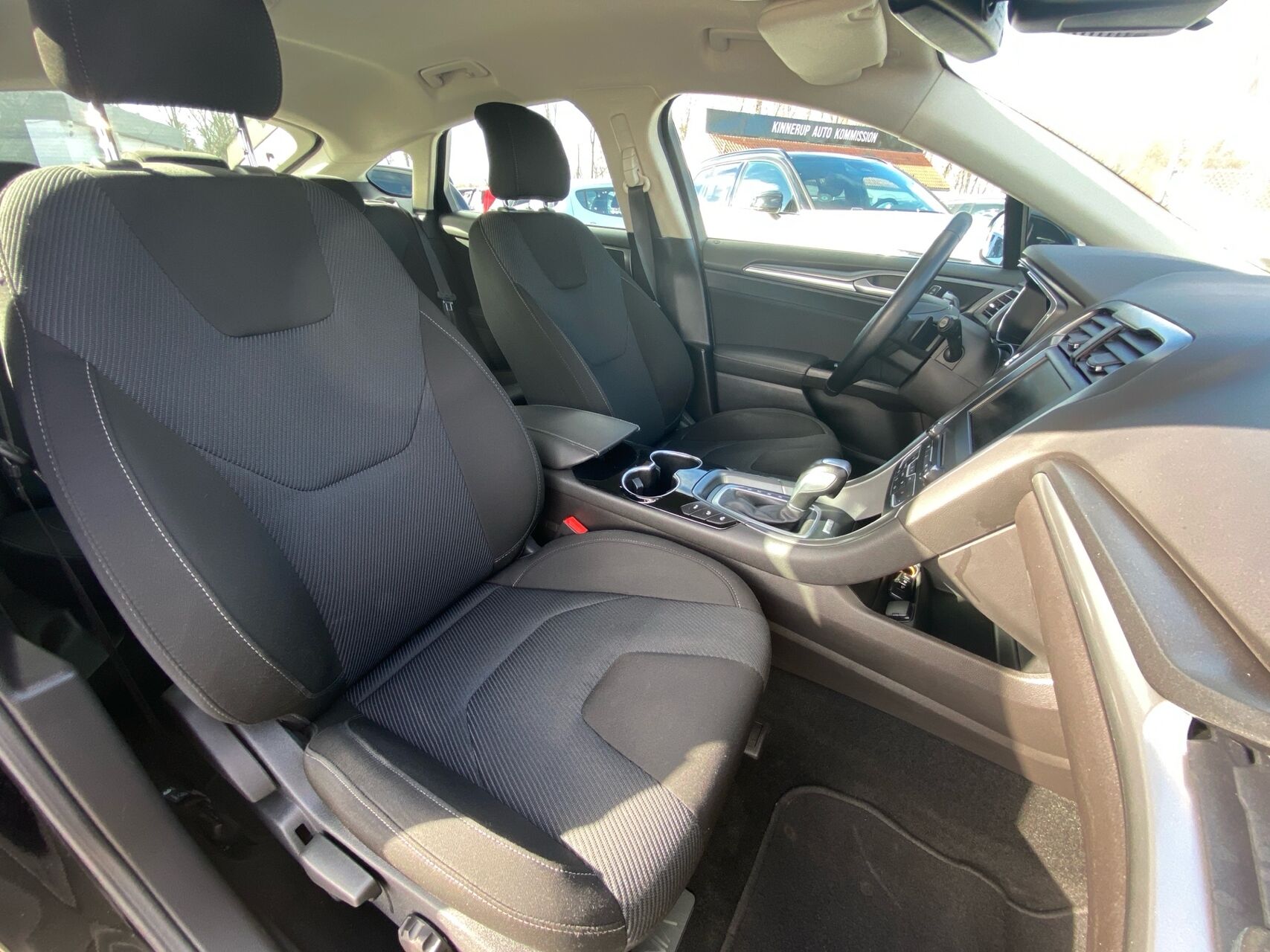 Billede af Ford Mondeo 1,5 EcoBoost Titanium Attack 160HK 5d 6g Aut.