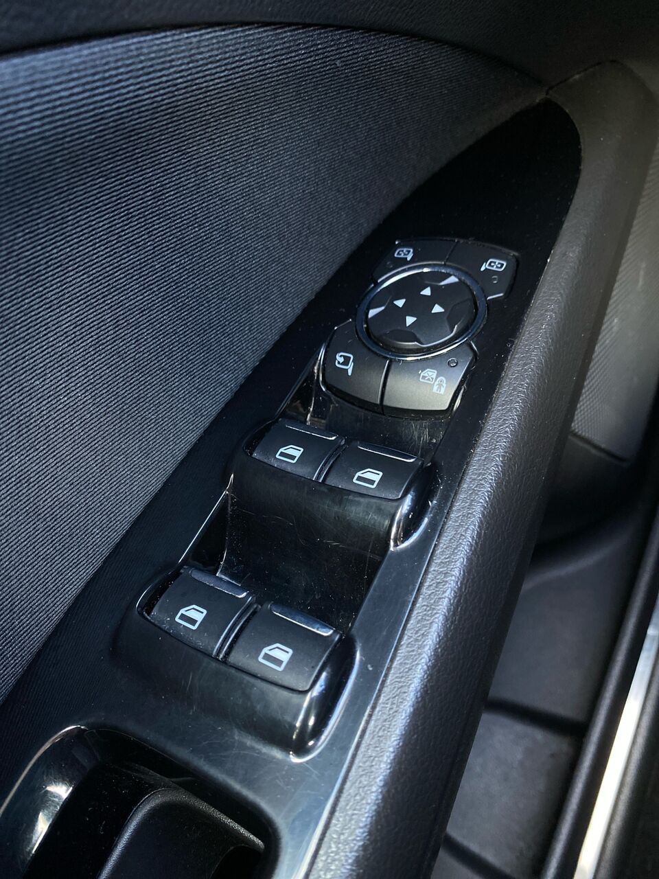 Billede af Ford Mondeo 1,5 EcoBoost Titanium Attack 160HK 5d 6g Aut.