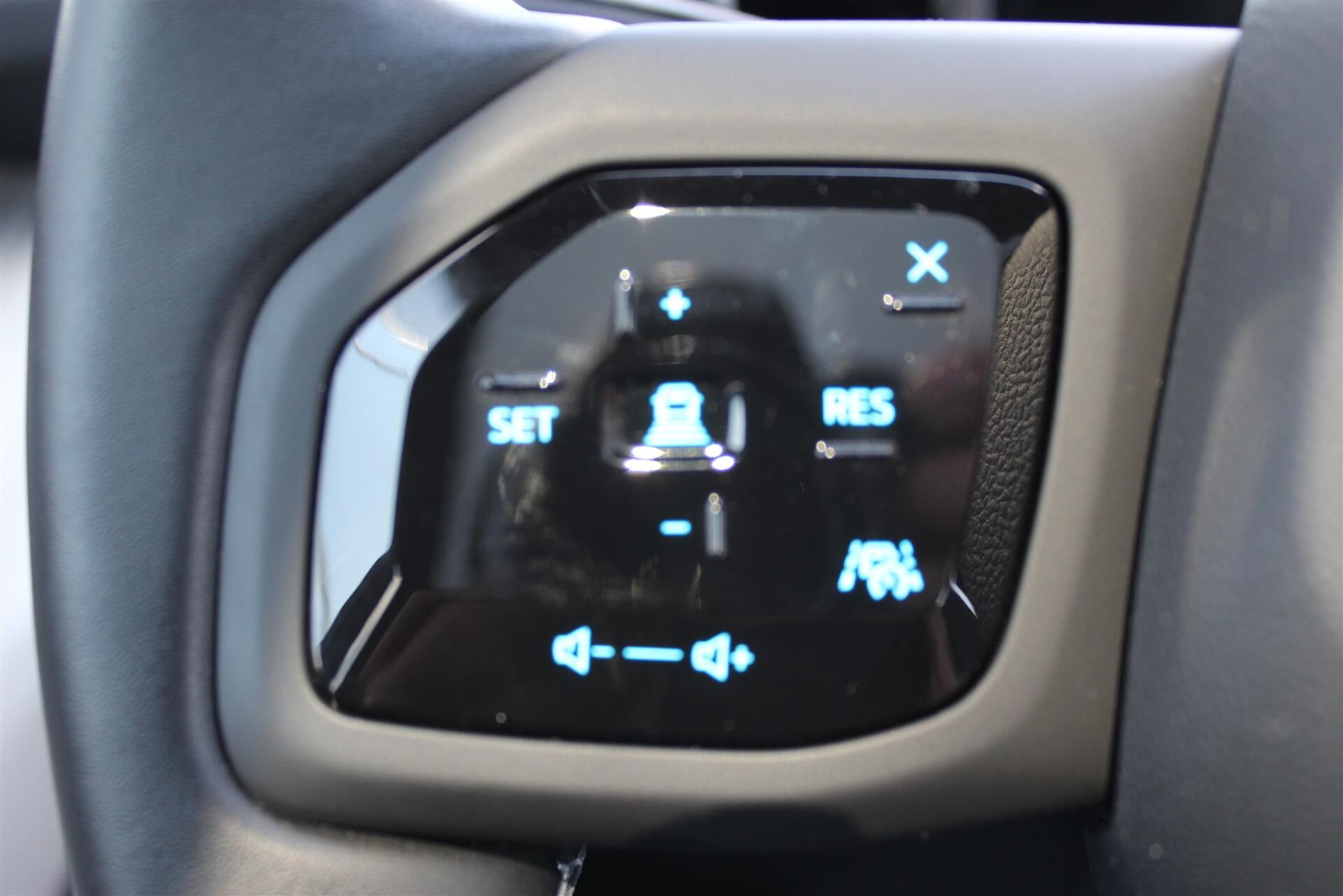 Billede af Ford Explorer EL UR Premium AWD 340HK 5d Aut.