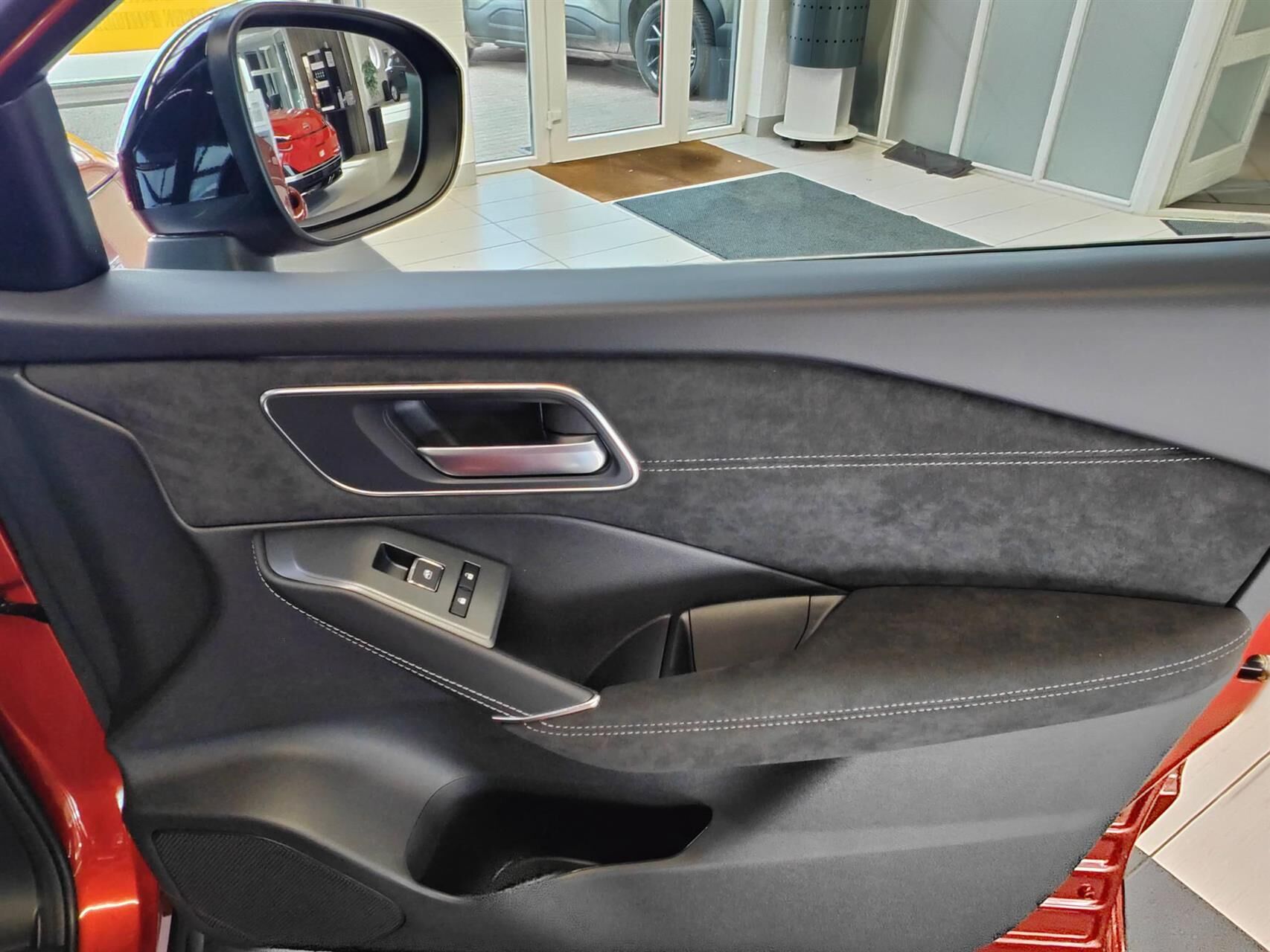 Billede af Nissan Qashqai 1,3 MHEV  Mild hybrid Tekna+ X-Tronic 158HK 5d 7g Aut.