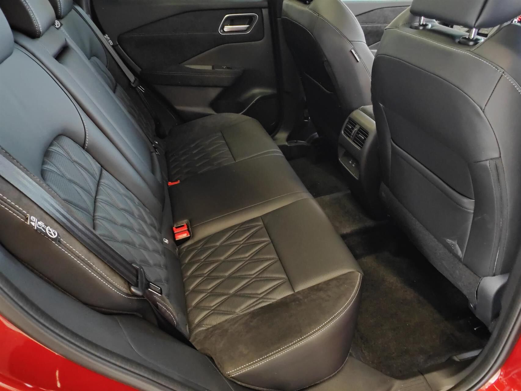 Billede af Nissan Qashqai 1,3 MHEV  Mild hybrid Tekna+ X-Tronic 158HK 5d 7g Aut.