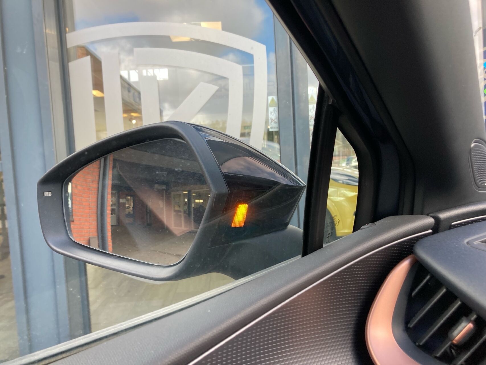 Billede af Cupra Tavascan EL VZ Adrenaline 4X4 340HK 5d Aut.