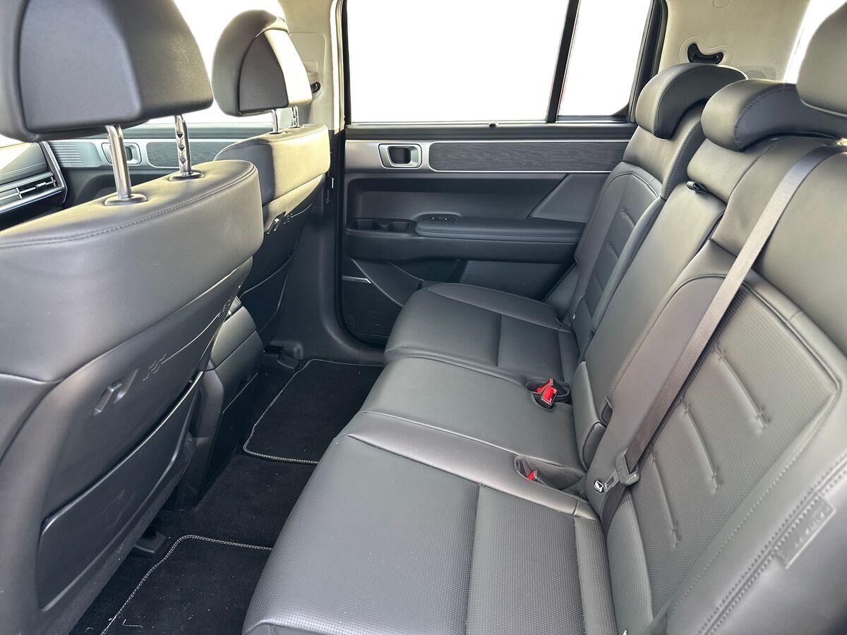 Billede af Hyundai Santa Fe 1,6 T-GDI  Plugin-hybrid Ultimate 4WD 253HK 5d 6g Aut.