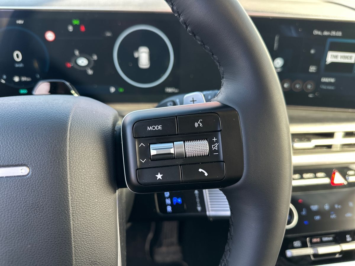 Billede af Hyundai Santa Fe 1,6 T-GDI  Plugin-hybrid Ultimate 4WD 253HK 5d 6g Aut.