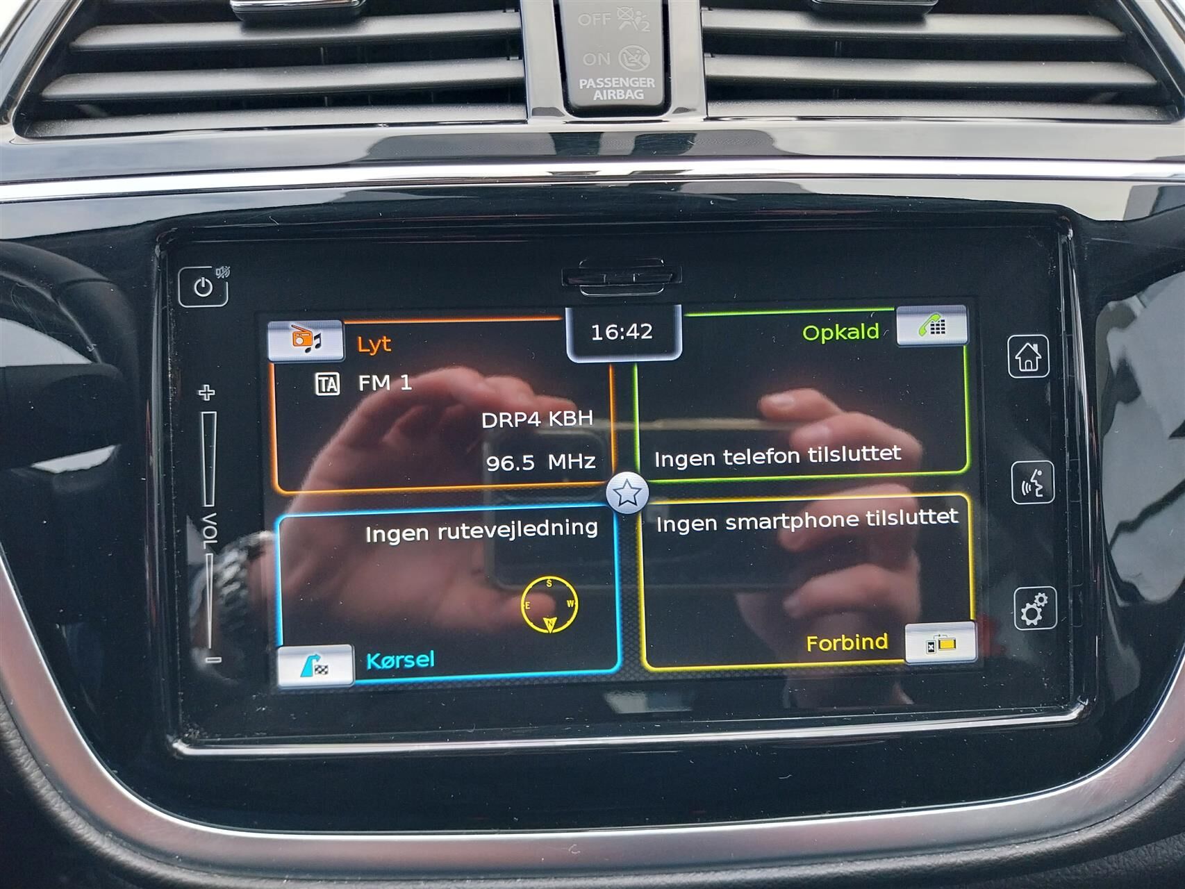 Billede af Suzuki S-Cross 1,0 Boosterjet Active 112HK 5d 6g Aut.