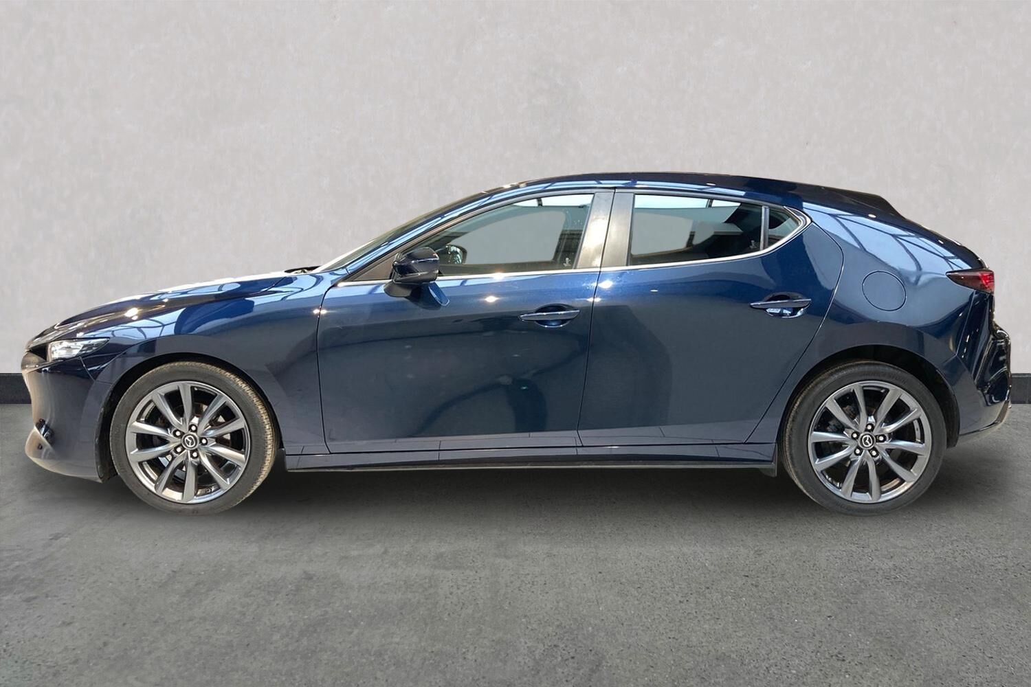 Billede af Mazda 3 2,0 Skyactiv-G  Mild hybrid Sky 122HK 5d 6g Aut.