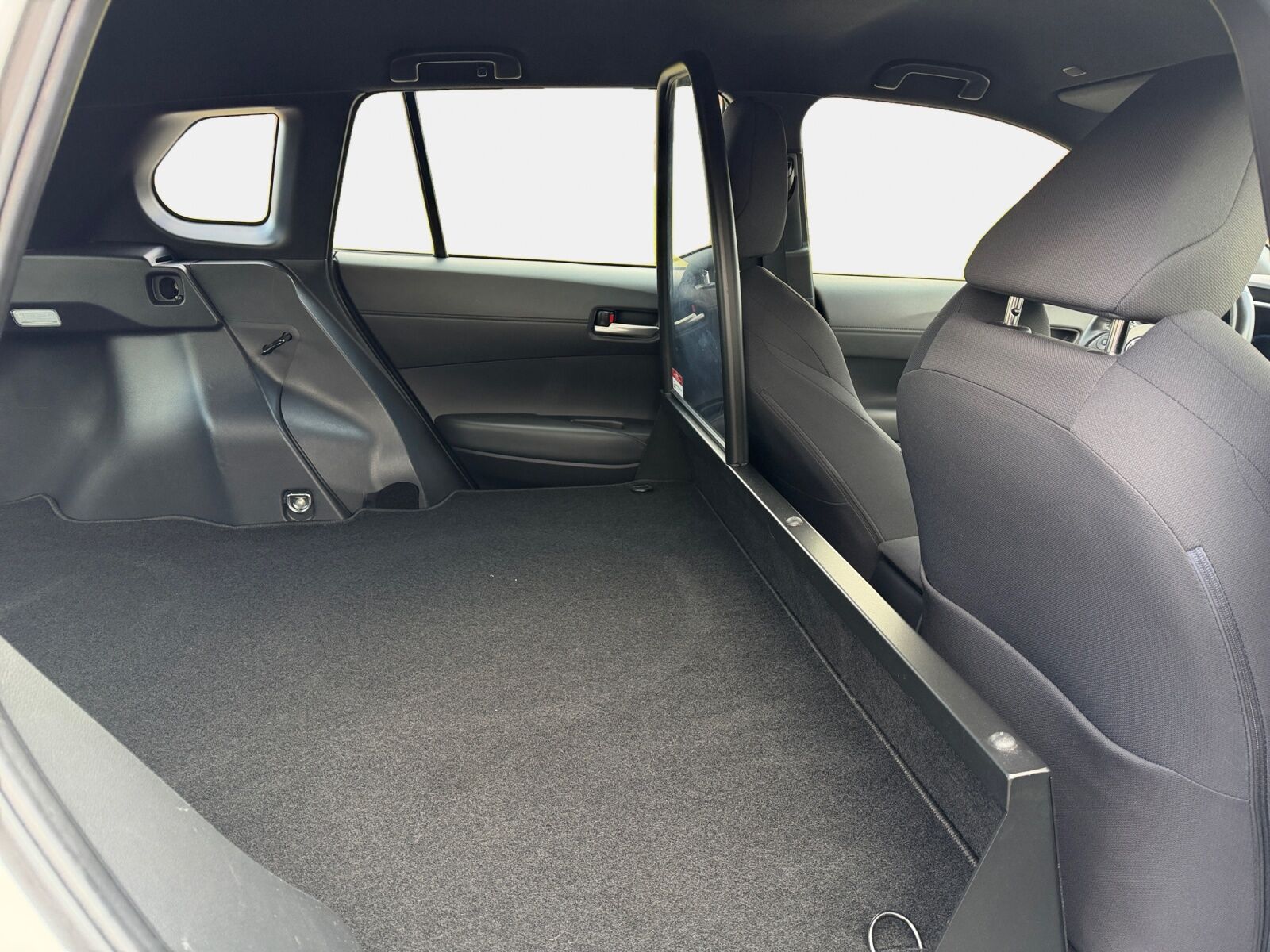 Billede af Toyota Corolla Cross 2,0 Hybrid Active E-CVT 197HK 5d Aut.