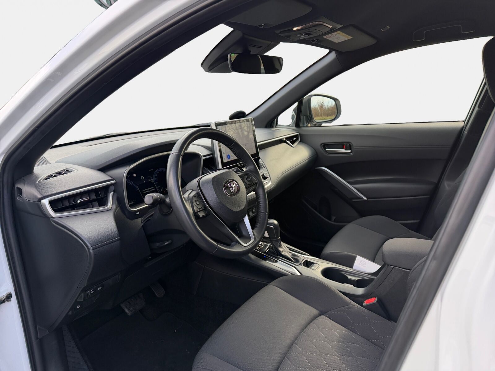 Billede af Toyota Corolla Cross 2,0 Hybrid Active E-CVT 197HK 5d Aut.