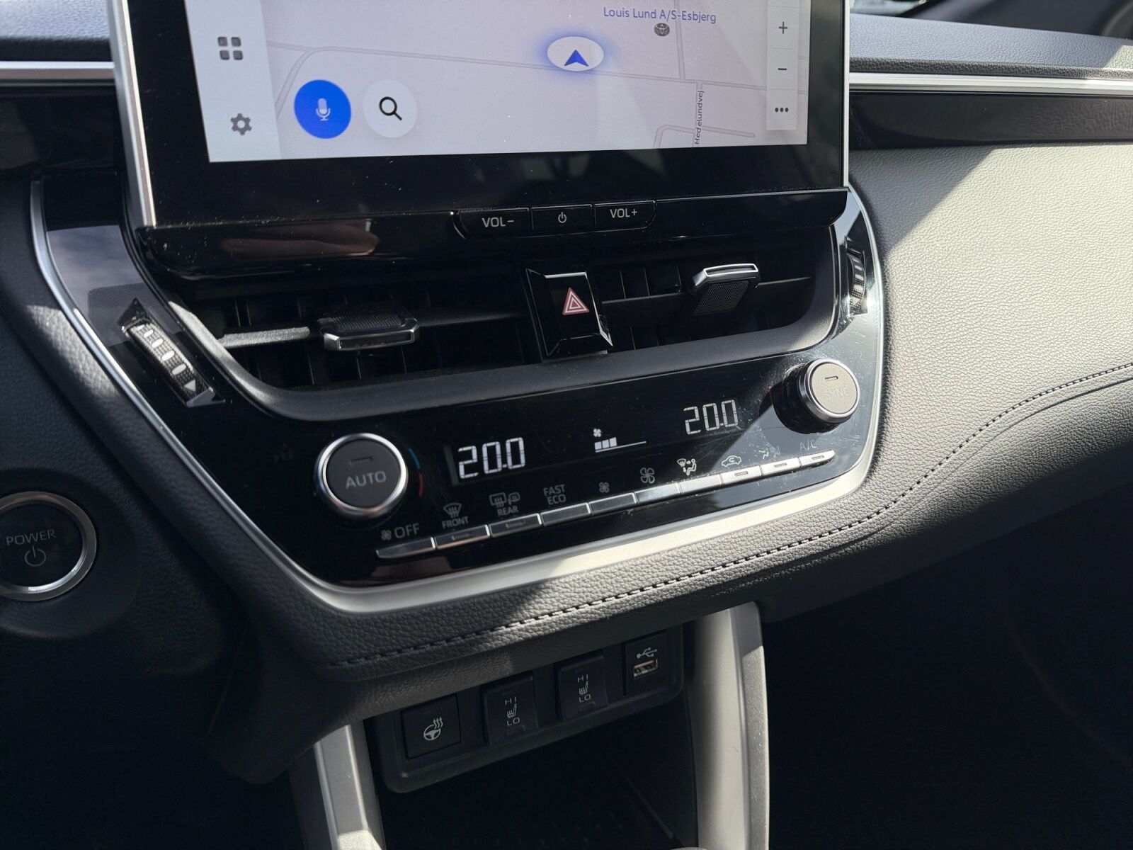 Billede af Toyota Corolla Cross 2,0 Hybrid Active E-CVT 197HK 5d Aut.