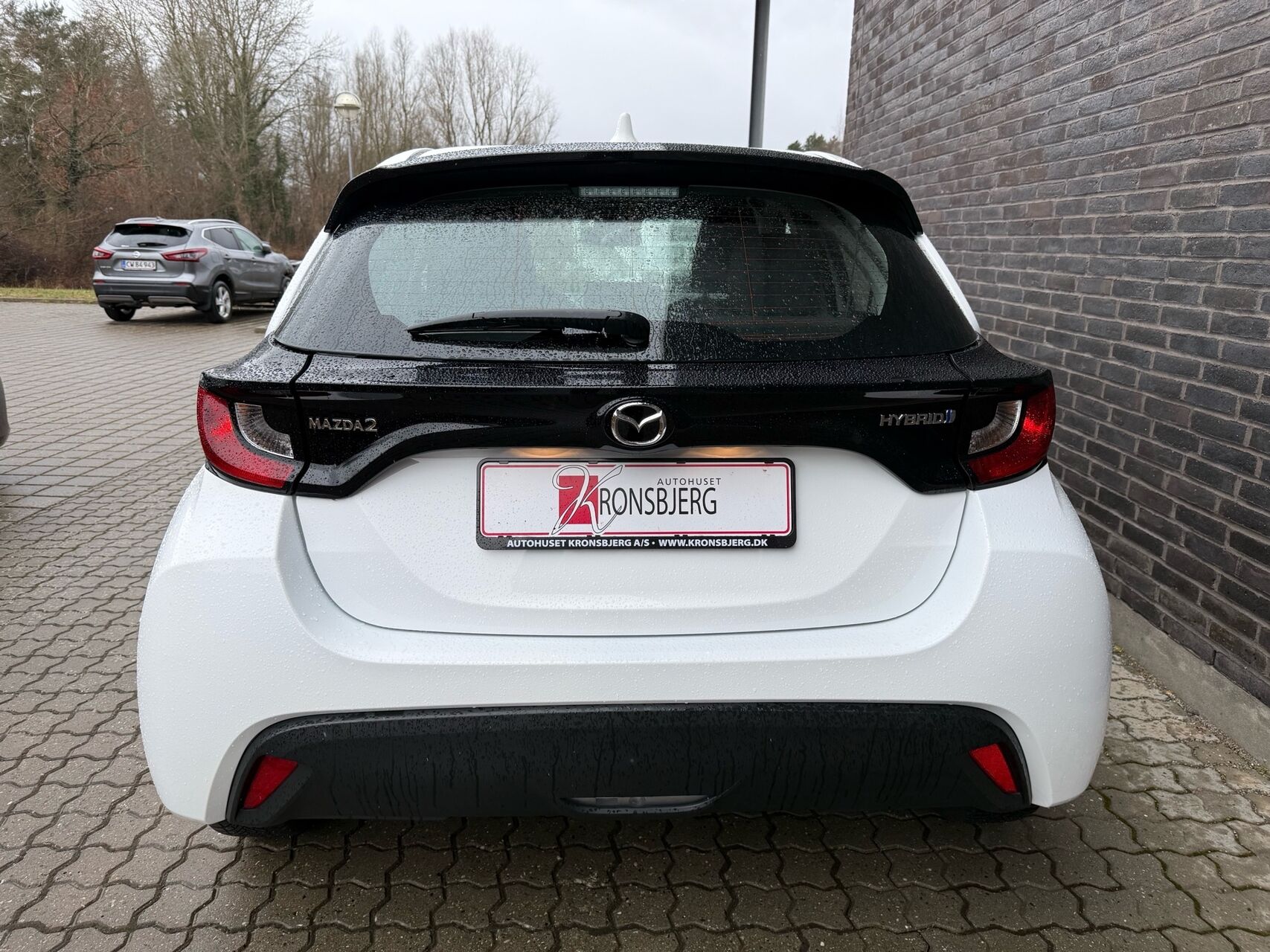 Billede af Mazda 2 1,5 VVT-I  Hybrid Pure Plus Pack CVT 116HK 5d Trinl. Gear
