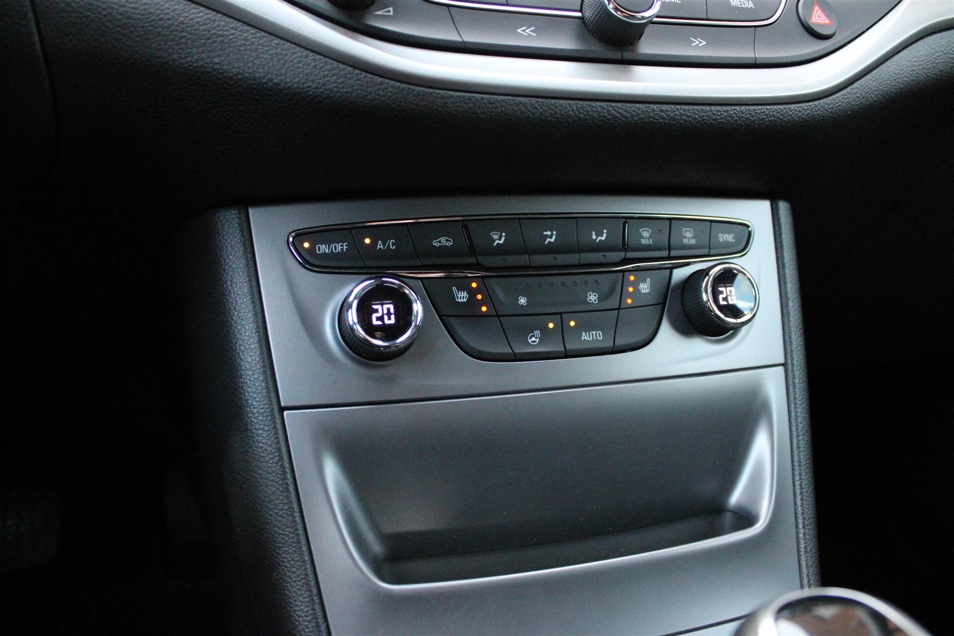 Billede af Opel Astra 1,0 Turbo Enjoy 105HK 5d Aut.