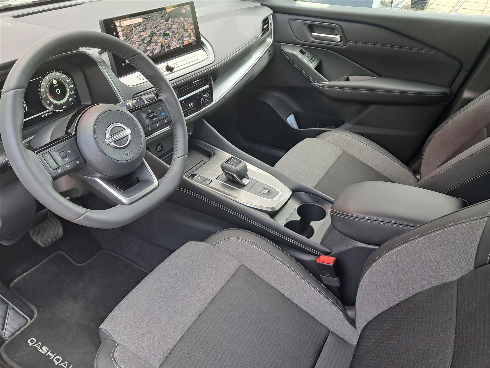 Billede af Nissan Qashqai 1,3 MHEV  Mild hybrid N-Connecta X-Tronic 158HK 5d 7g Aut.