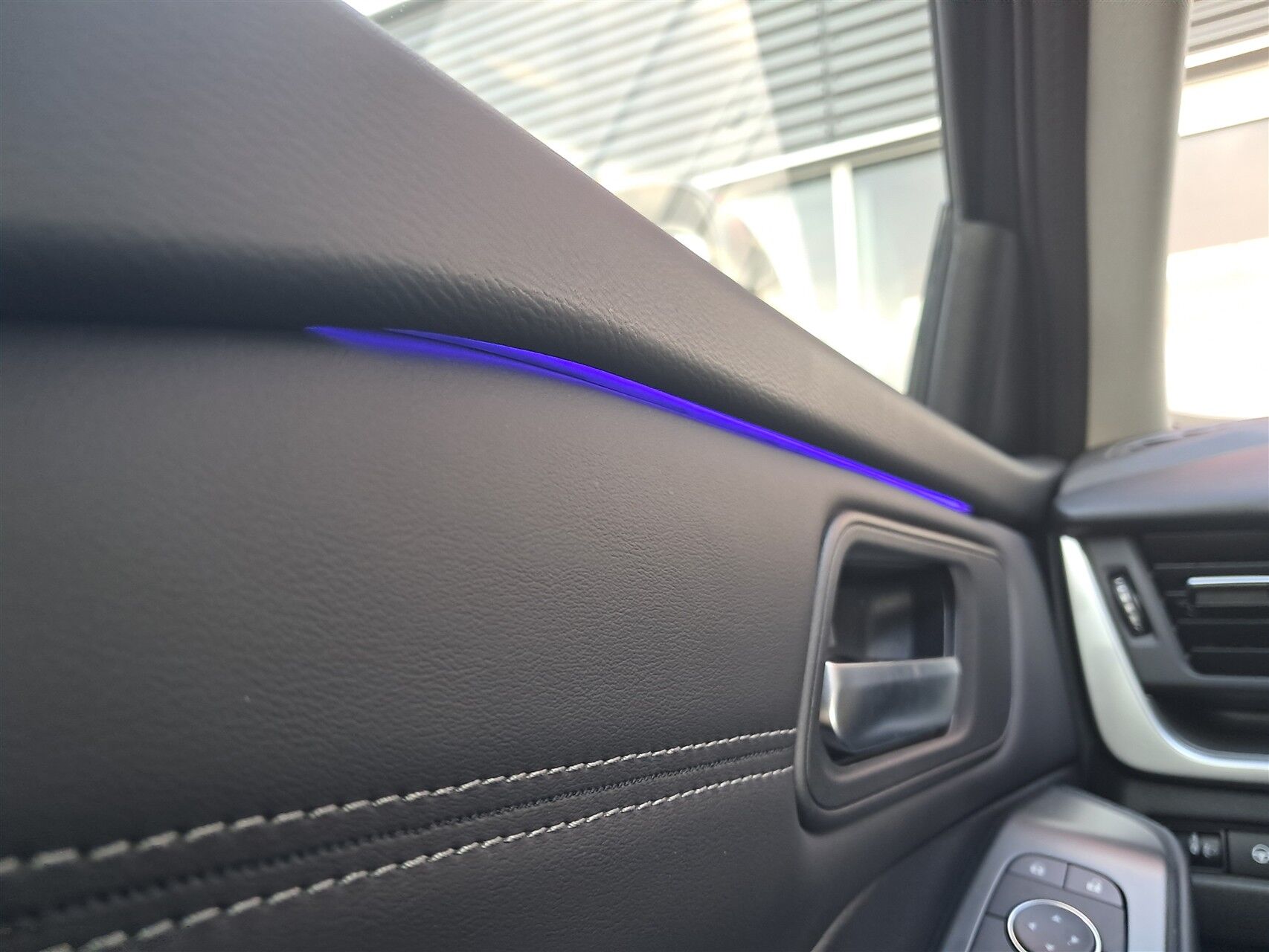 Billede af Nissan Qashqai 1,3 MHEV  Mild hybrid N-Connecta X-Tronic 158HK 5d 7g Aut.