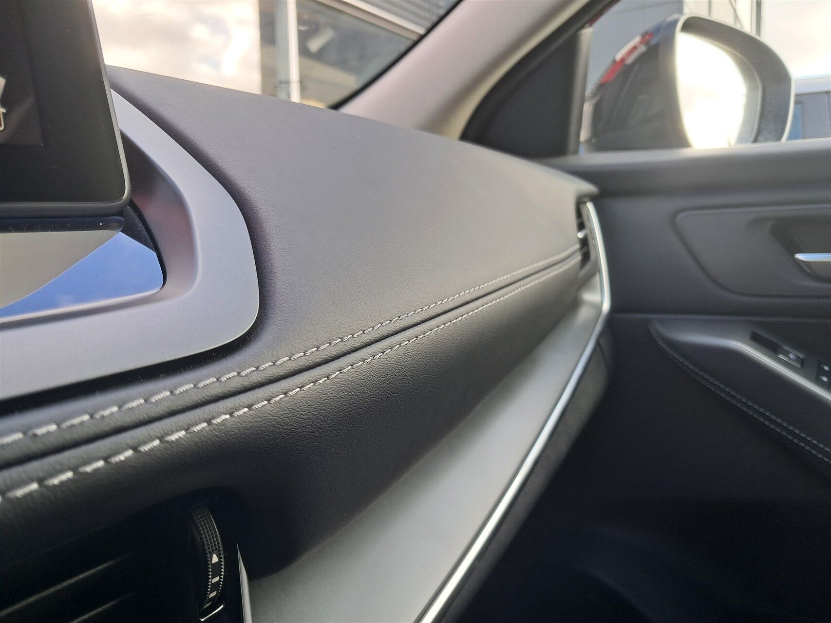 Billede af Nissan Qashqai 1,3 MHEV  Mild hybrid N-Connecta X-Tronic 158HK 5d 7g Aut.