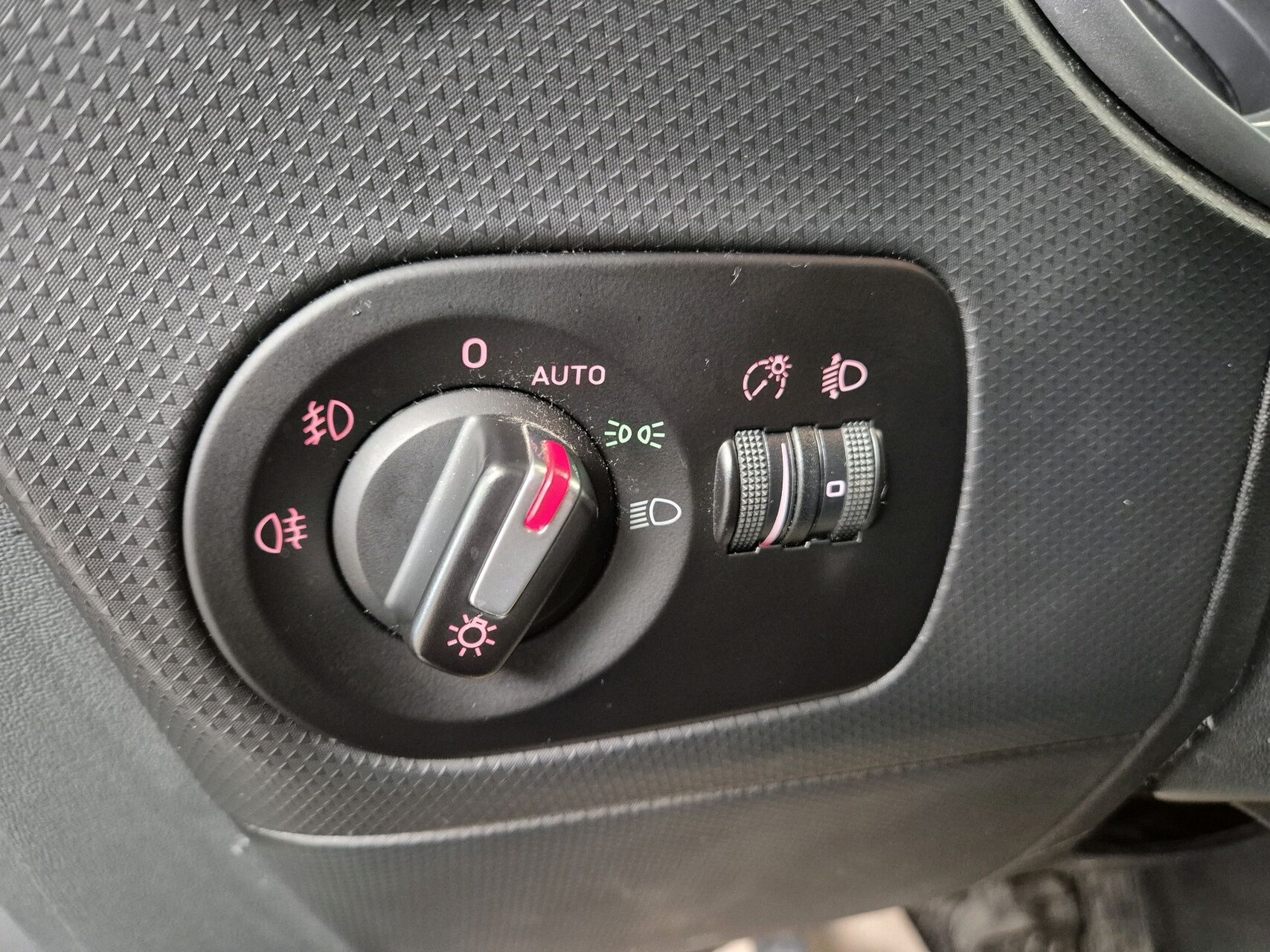 Billede af Seat Leon 1,8 TSI Stylance 160HK 5d 6g