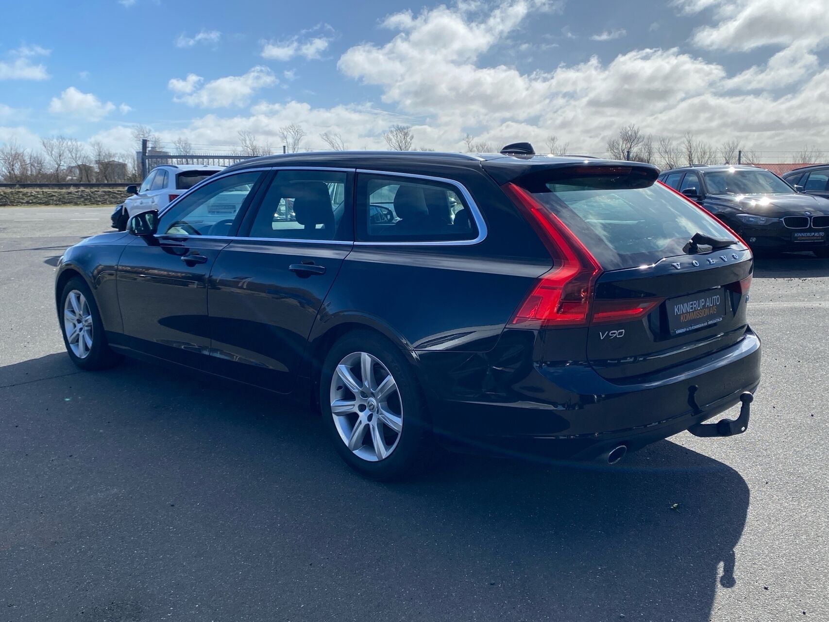 Billede af Volvo V90 2,0 D4 Momentum 190HK Stc 8g Aut.