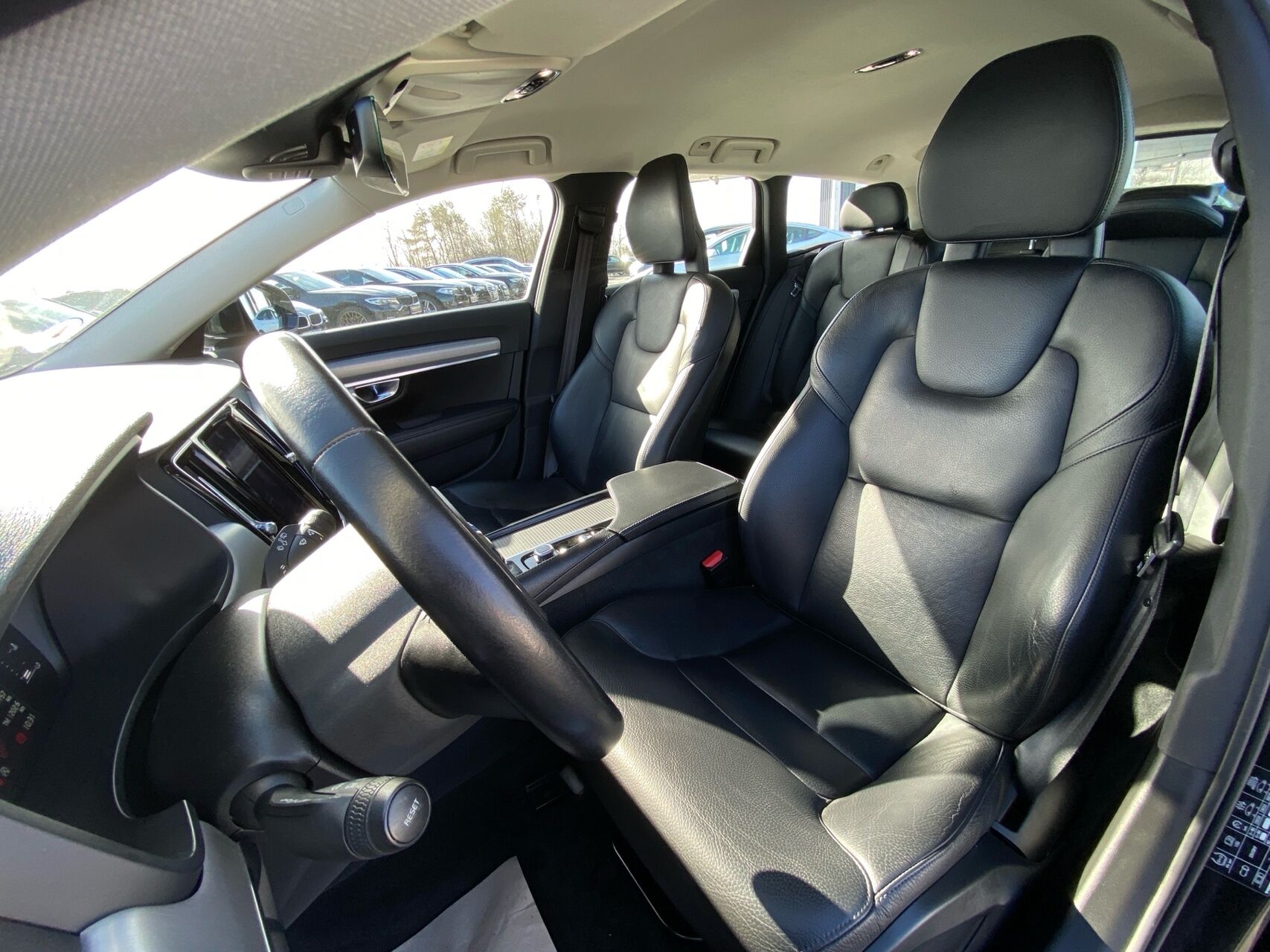 Billede af Volvo V90 2,0 D4 Momentum 190HK Stc 8g Aut.