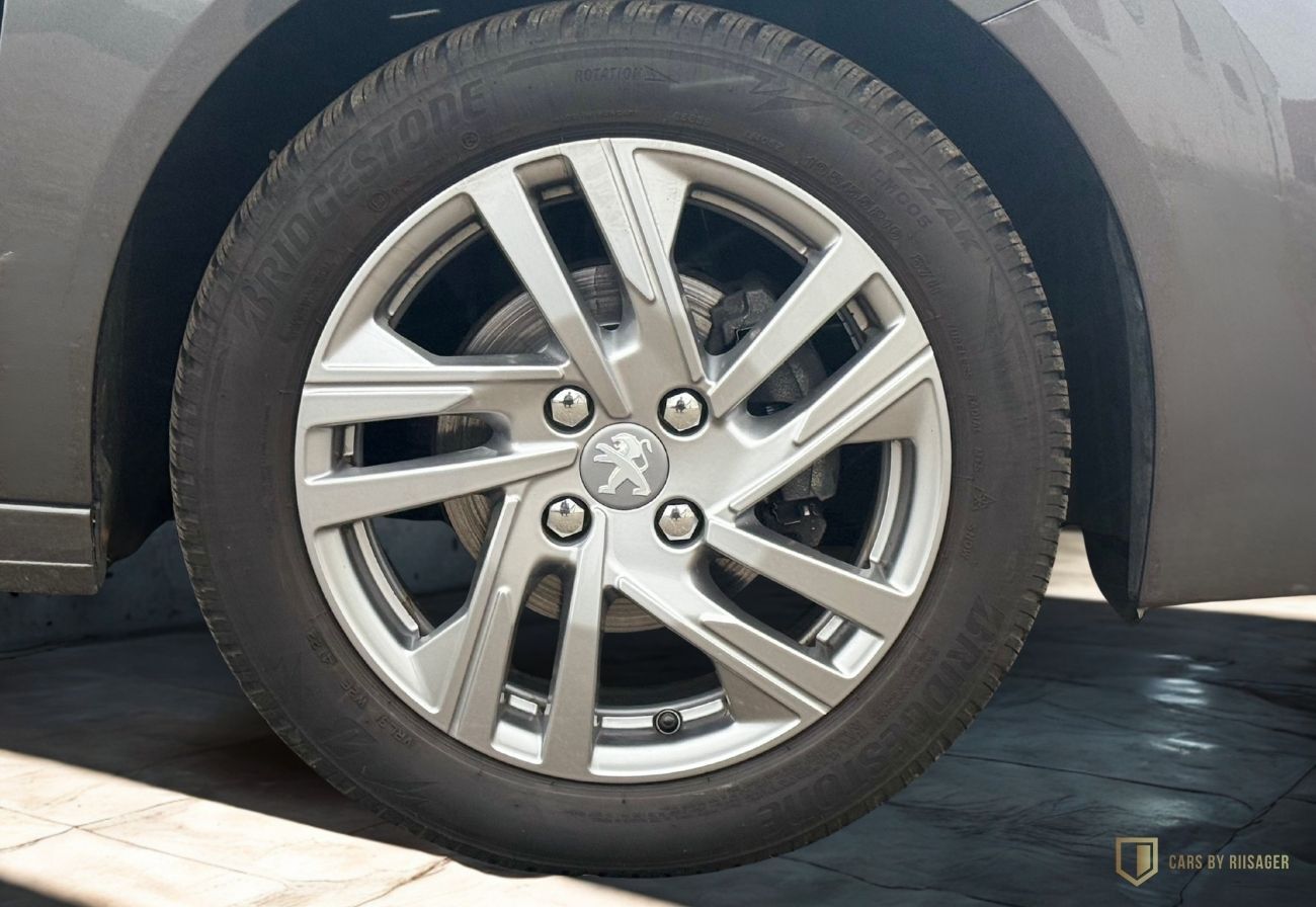 Billede af Peugeot 208 1,2 PureTech Active Pack 75HK 5d