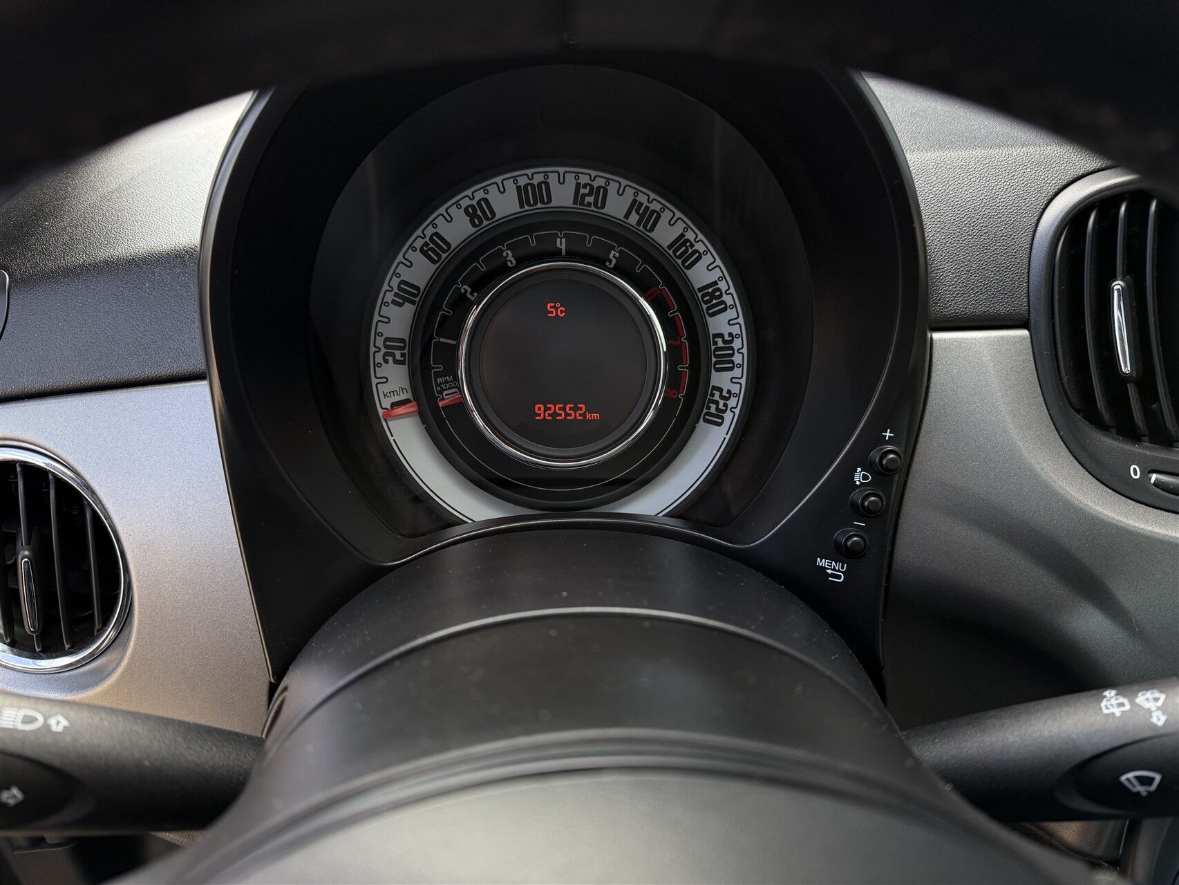 Billede af Fiat 500 0,9 TwinAir Beast Sportiva Start & Stop 80HK 3d