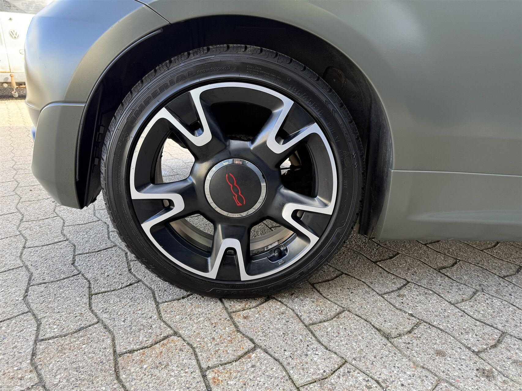 Billede af Fiat 500 0,9 TwinAir Beast Sportiva Start & Stop 80HK 3d