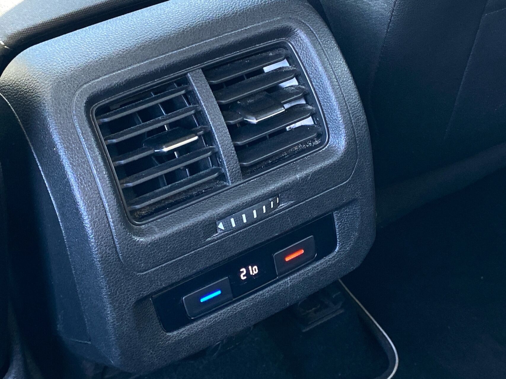 Billede af VW Touran 1,4 TSI BMT Comfortline DSG 150HK 7g Aut.